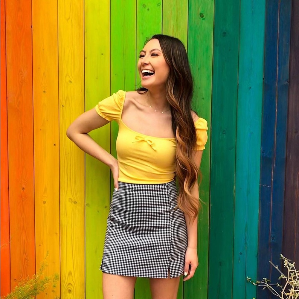 🌸5 for $20🌸 Pastel Yellow Top | Aritzia